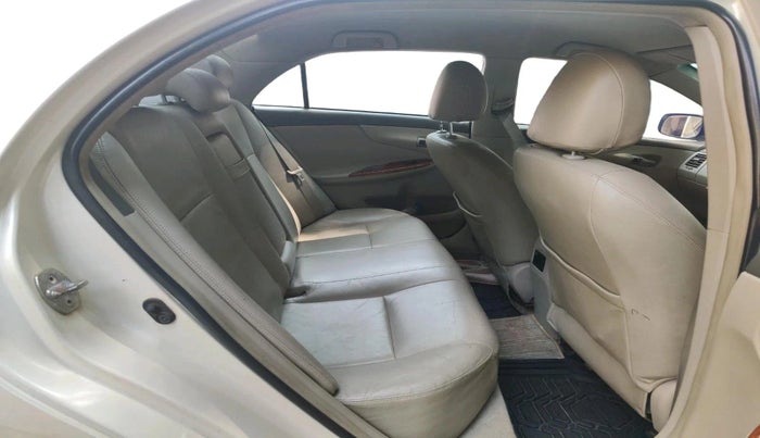 2011 Toyota Corolla Altis GL PETROL, Petrol, Manual, 72,178 km, interior