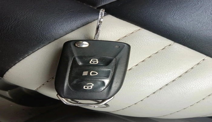 2018 Tata Tiago XZA PETROL, Petrol, Automatic, 66,400 km, interior