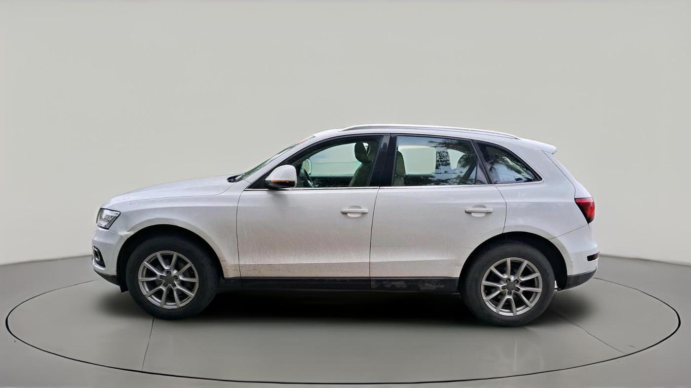 2013 Audi Q5 2.0 TDI QUATTRO, Diesel, Automatic, 1,05,162 km, exterior