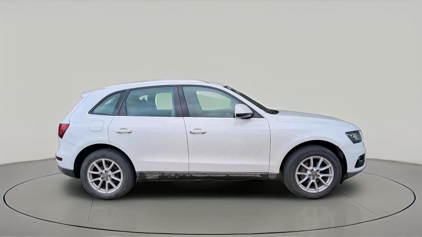 2013 Audi Q5 2.0 TDI QUATTRO, Diesel, Automatic, 1,05,162 km, exterior
