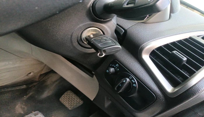 2015 Ford Ecosport TITANIUM 1.5L PETROL AT, Petrol, Automatic, 1,47,102 km, interior