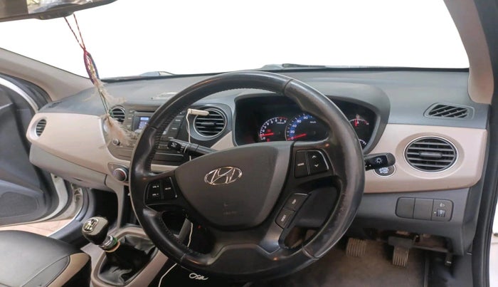 2014 Hyundai Xcent SX 1.2, Petrol, Manual, 55,300 km, interior