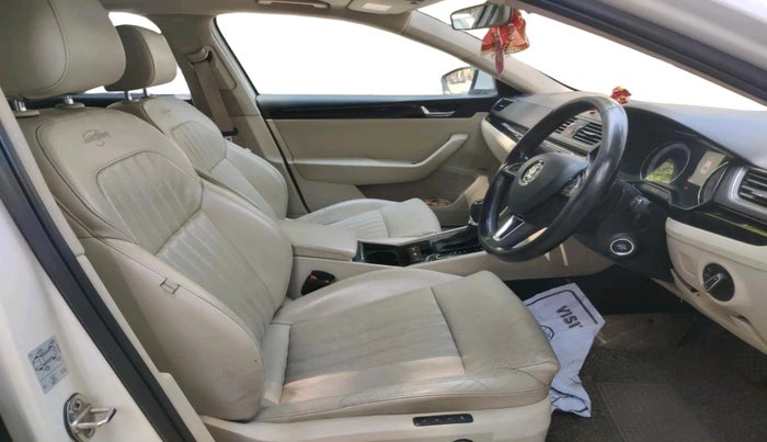 2018 Skoda Superb L&K 1.8 TSI AT, Petrol, Automatic, 1,06,199 km, interior