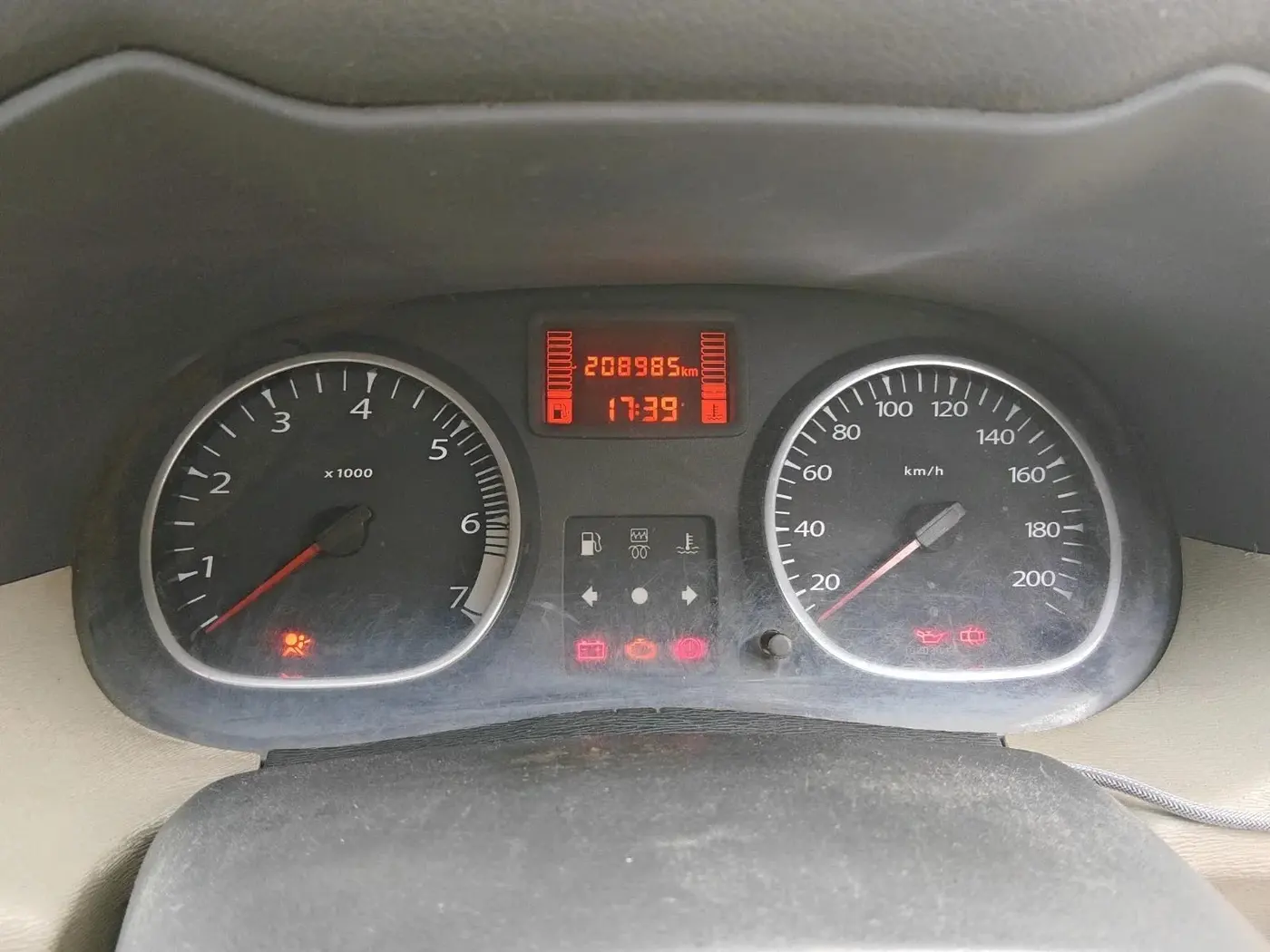 2014 Renault Duster 85 PS RXL DIESEL, Diesel, Manual, 2,08,985 km, interior