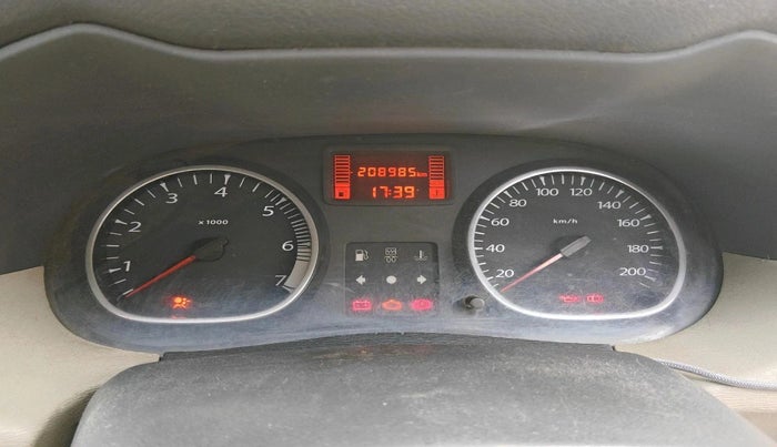 2014 Renault Duster 85 PS RXL DIESEL, Diesel, Manual, 2,08,985 km, interior