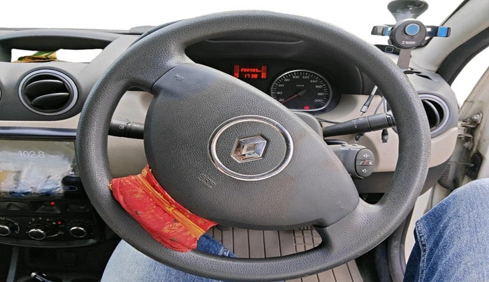 2014 Renault Duster 85 PS RXL DIESEL, Diesel, Manual, 2,08,985 km, interior