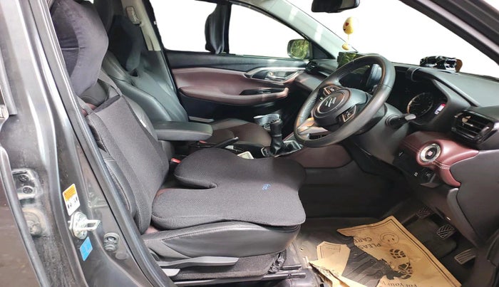 2022 Maruti Grand Vitara ALPHA SMART HYBRID, Petrol, Manual, 49,957 km, interior