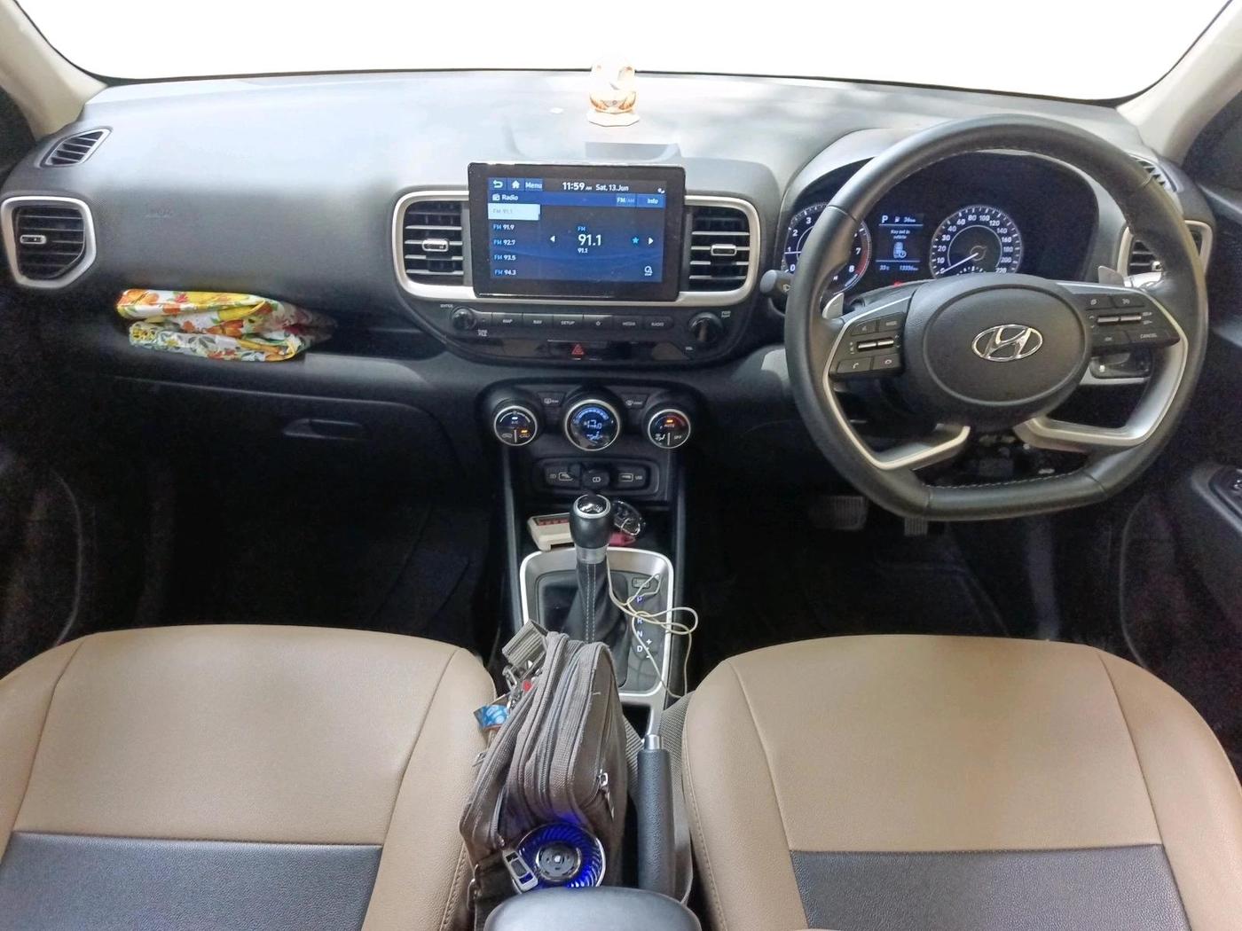 2021 Hyundai VENUE SX PLUS 1.0 TURBO DCT, Petrol, Automatic, 13,343 km, interior
