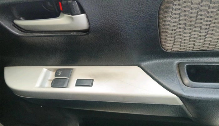 2013 Maruti Wagon R 1.0 LXI CNG, CNG, Manual, 1,05,033 km, interior