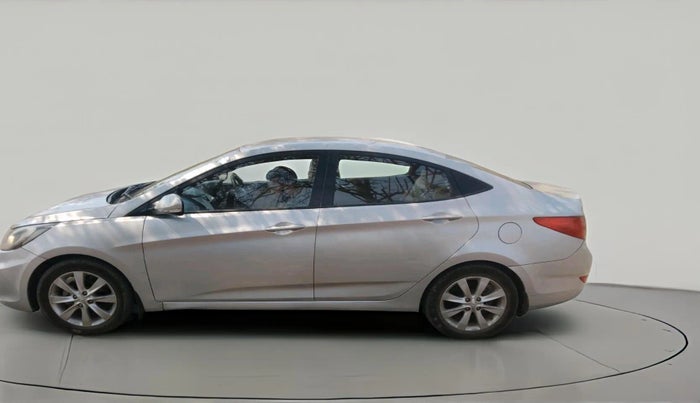 2013 Hyundai Verna FLUIDIC 1.6 VTVT SX, Petrol, Manual, 95,642 km, exterior