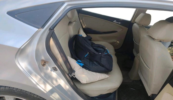 2013 Hyundai Verna FLUIDIC 1.6 VTVT SX, Petrol, Manual, 95,642 km, interior