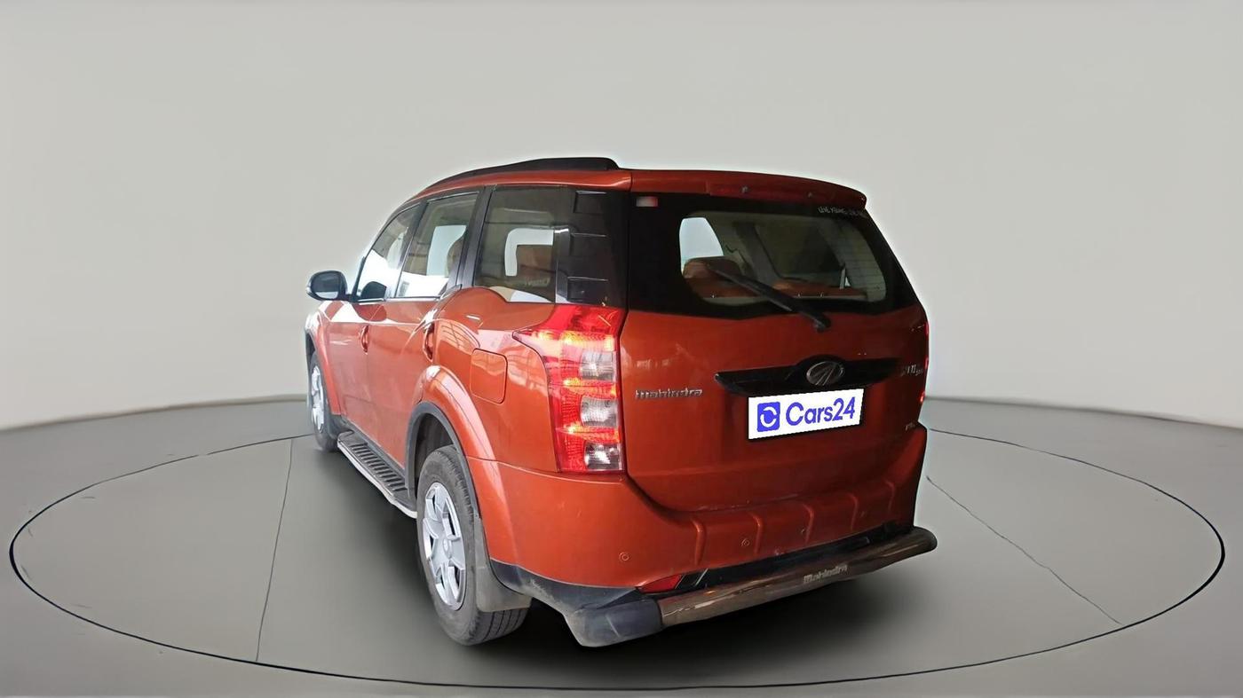 2016 Mahindra XUV500 W6, Diesel, Manual, 89,891 km, exterior