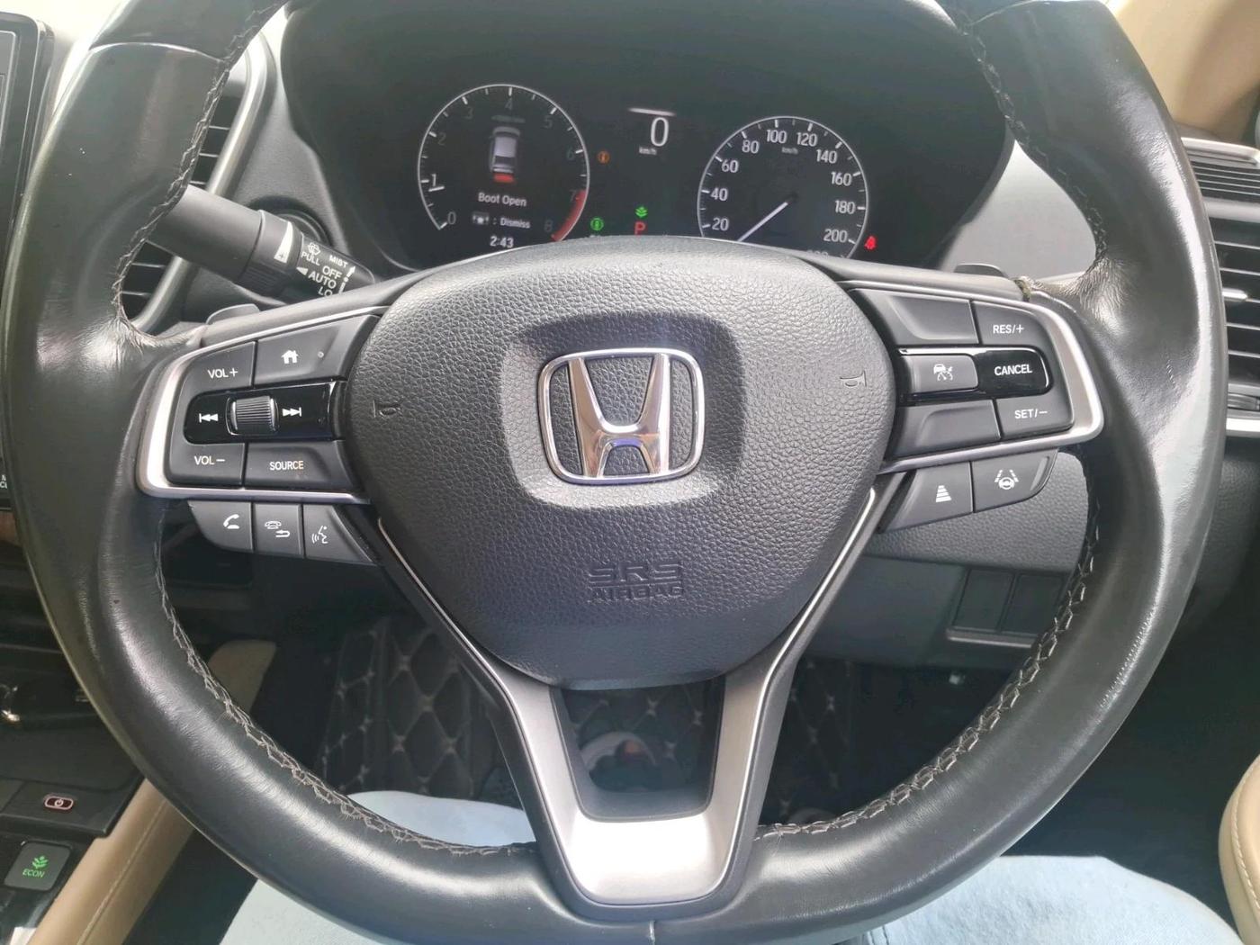 2023 Honda City 1.5L I-VTEC ZX CVT, Petrol, Automatic, 29,514 km, interior