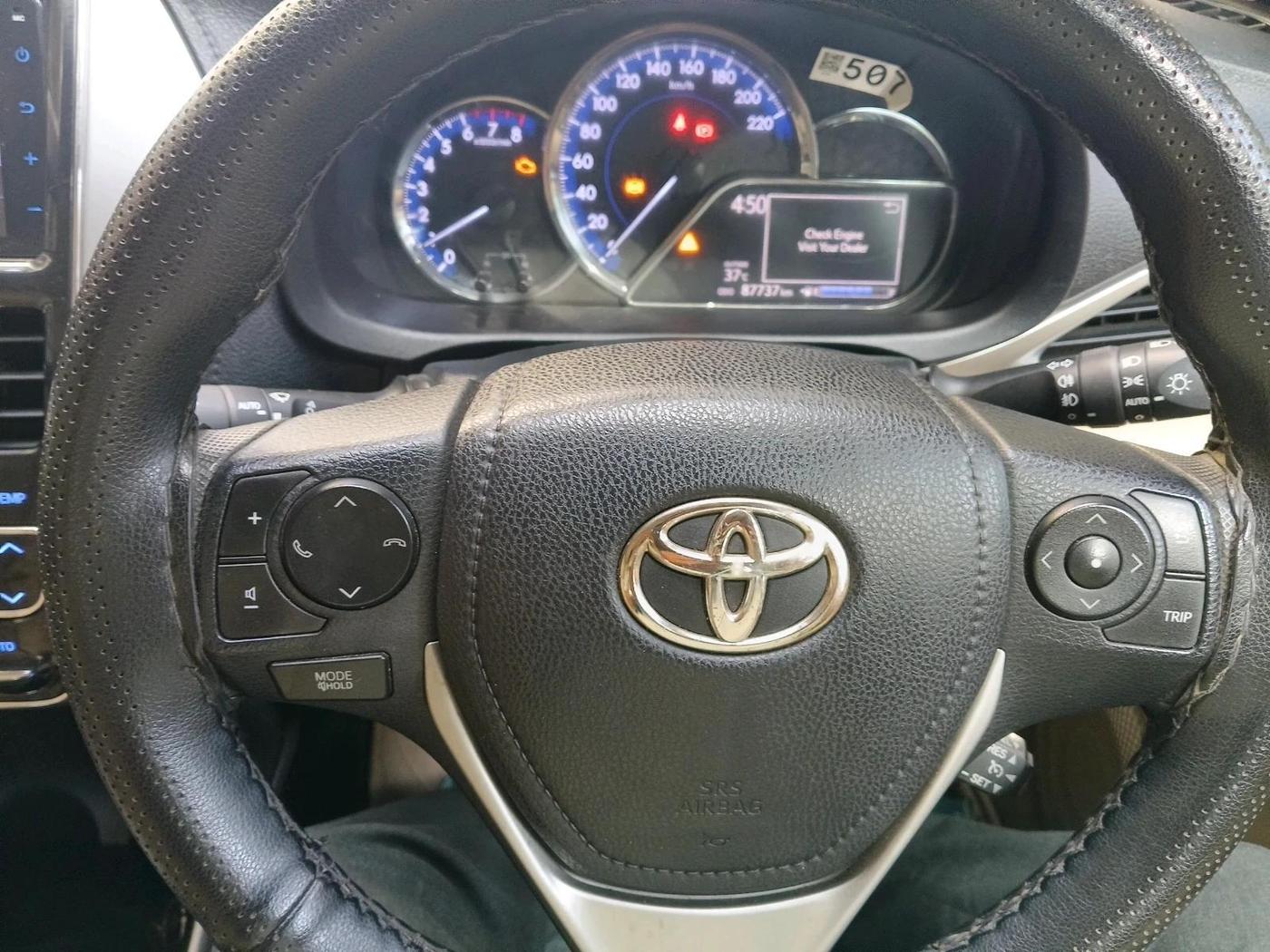 2018 Toyota YARIS V MT, Petrol, Manual, 87,737 km, interior