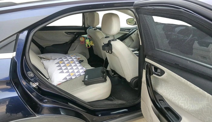 2022 Tata NEXON XZA PLUS (PREMIUM) PETROL, Petrol, Automatic, 31,949 km, interior