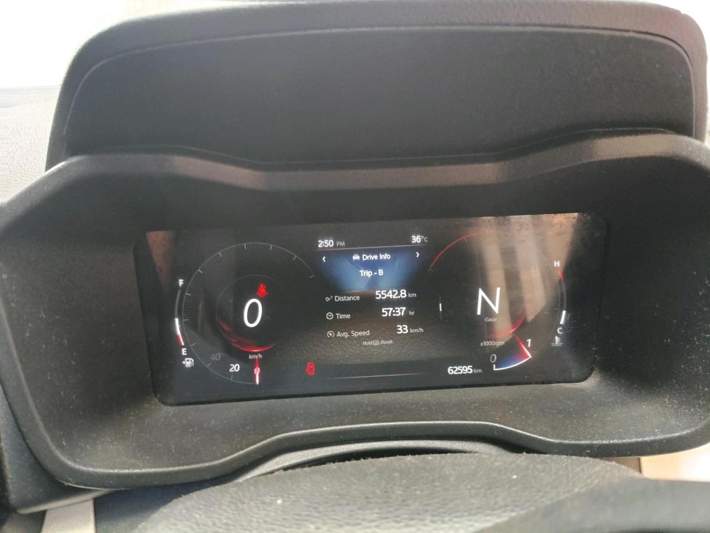 2024 Mahindra XUV 3XO AX5 1.5 Turbo Diesel Autoshift Plus, Diesel, Automatic, 62,595 km, interior