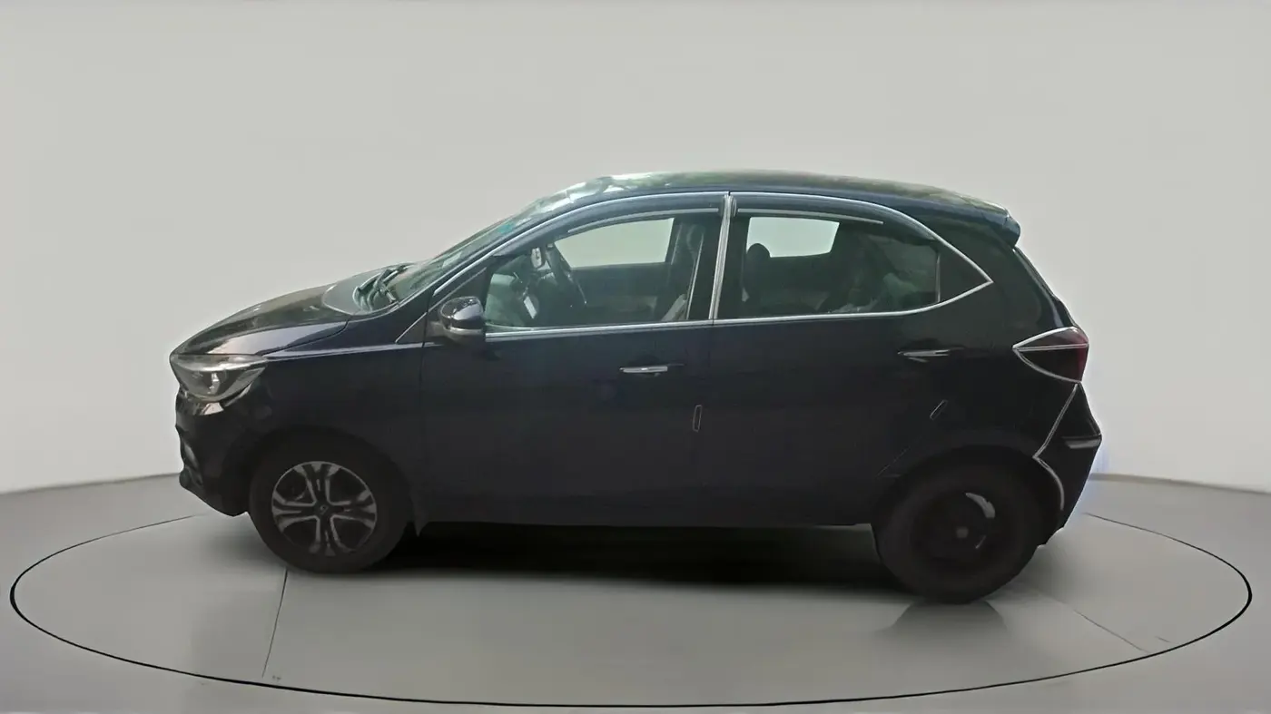 2022 Tata Tiago XZ PLUS CNG, CNG, Manual, 92,200 km, exterior