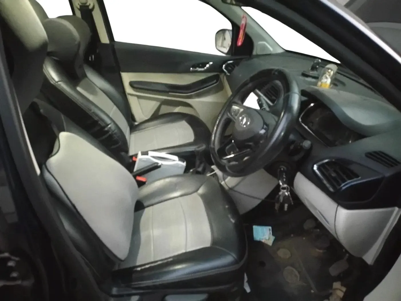 2022 Tata Tiago XZ PLUS CNG, CNG, Manual, 92,200 km, interior