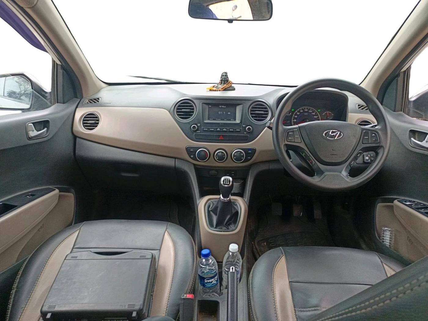 2017 Hyundai Grand i10 SPORTZ 1.2 KAPPA VTVT, Petrol, Manual, 95,227 km, interior