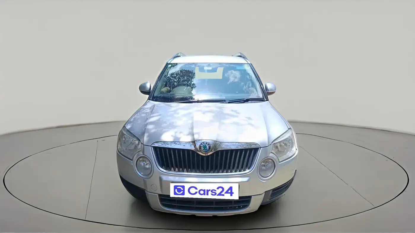 2011 Skoda Yeti AMBITION 2.0 TDI CR 4X2, Diesel, Manual, 1,19,586 km, exterior