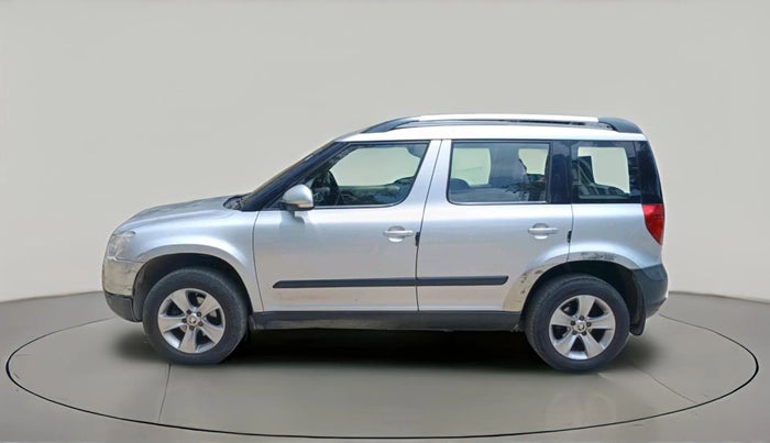 2011 Skoda Yeti AMBITION 2.0 TDI CR 4X2, Diesel, Manual, 1,19,586 km, exterior