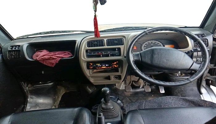 2017 Maruti Eeco 5 STR WITH A/C+HTR CNG, CNG, Manual, 98,477 km, interior