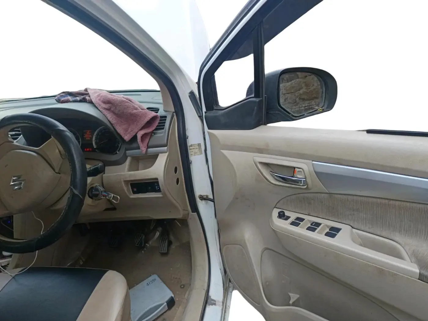 2012 Maruti Ertiga VXI, Petrol, Manual, 85,521 km, interior