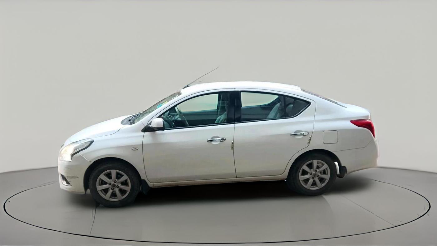 2014 Nissan Sunny XV PETROL, Petrol, Manual, 31,721 km, exterior
