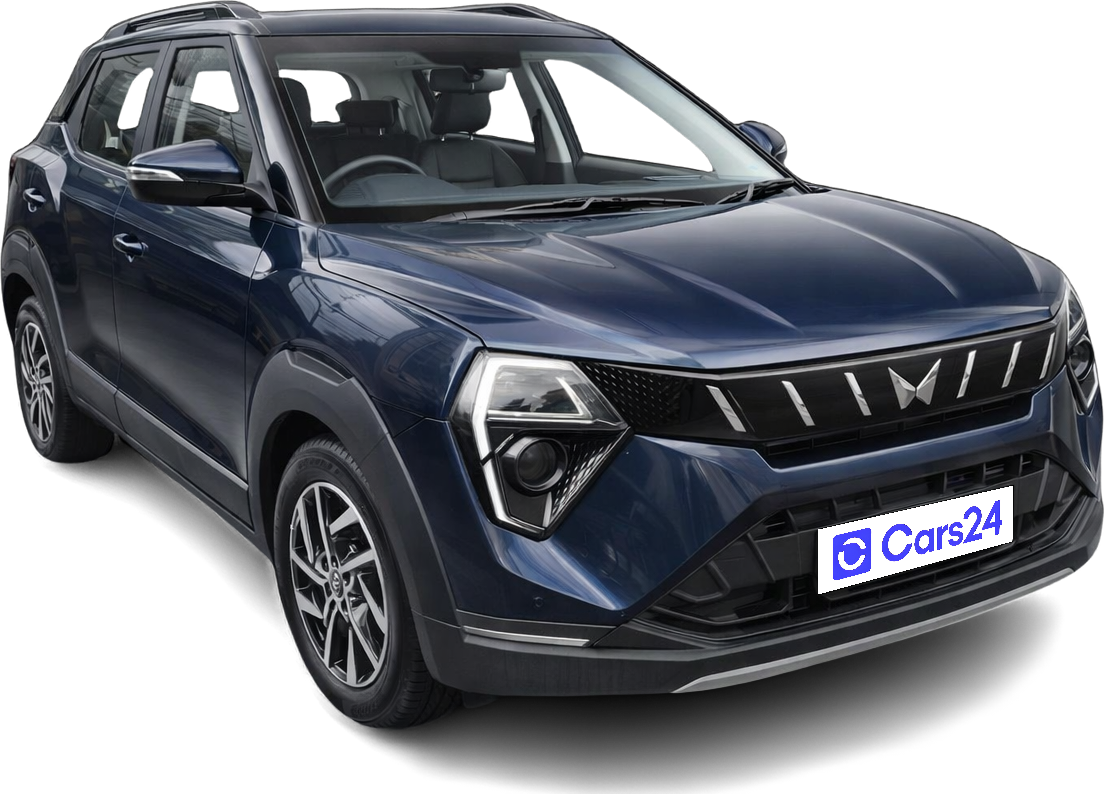 2024 Mahindra XUV 3XO - SUV - Petrol - Manual - ₹9.40 lakh