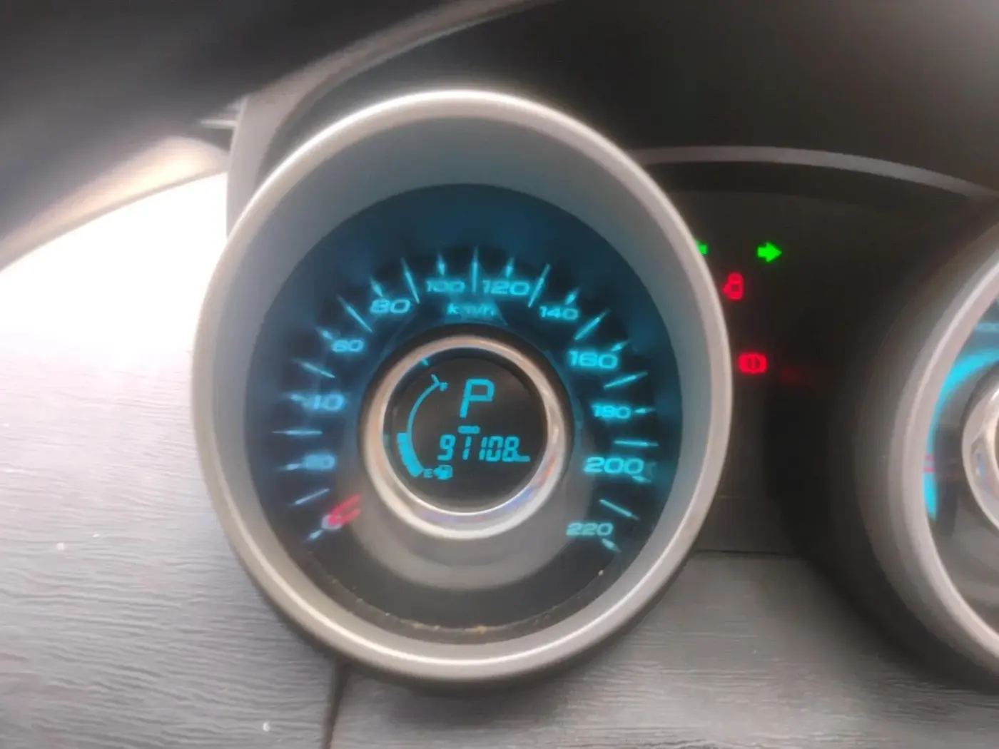 2017 Mahindra XUV500 W6 AT, Diesel, Automatic, 91,108 km, interior