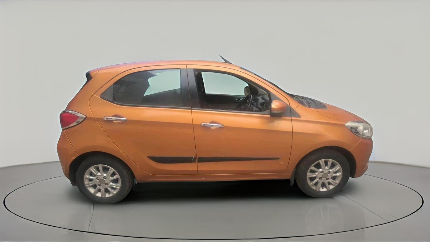 2017 Tata Tiago XZA PETROL, Petrol, Automatic, 36,038 km, exterior
