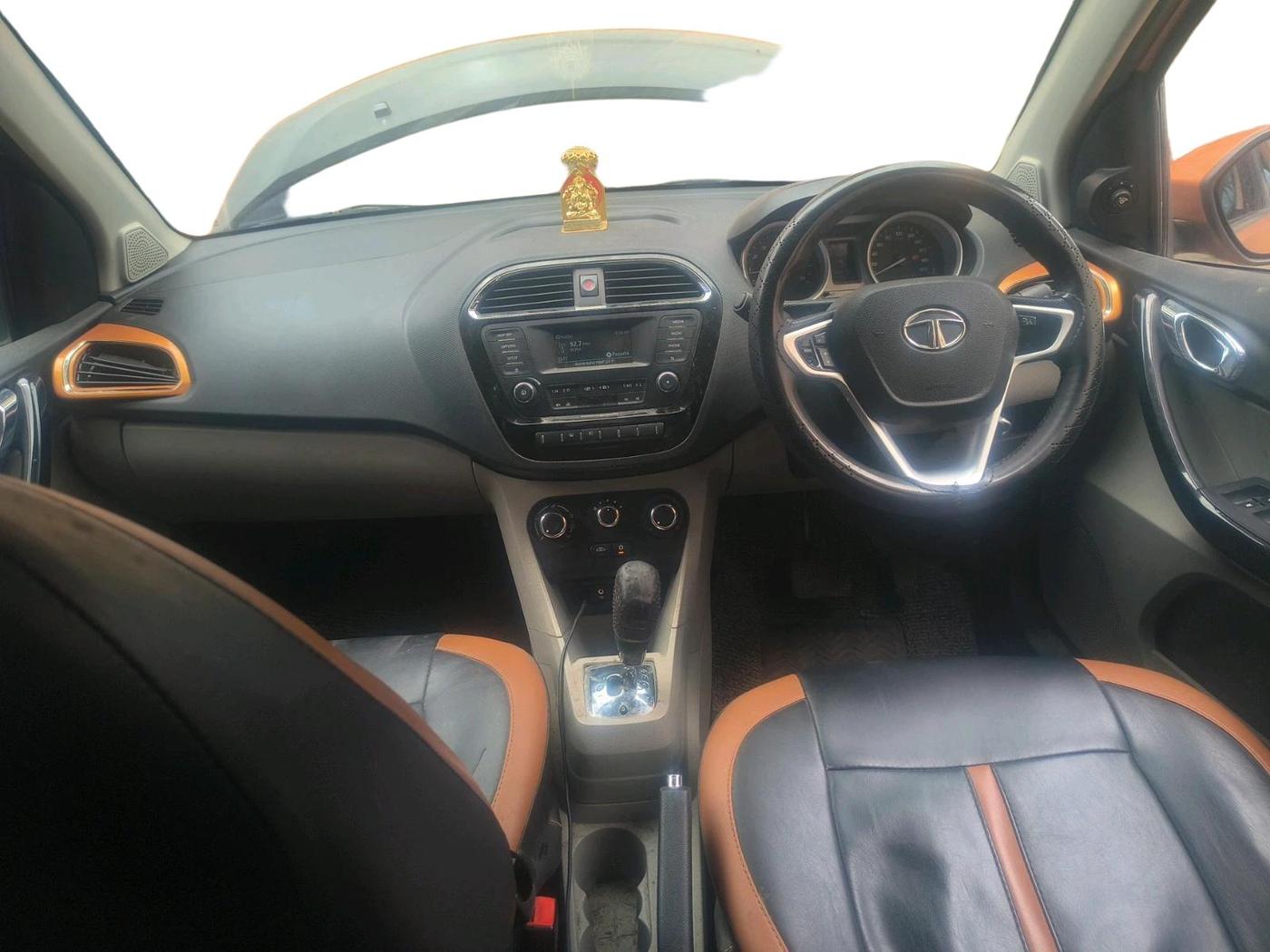2017 Tata Tiago XZA PETROL, Petrol, Automatic, 36,038 km, interior