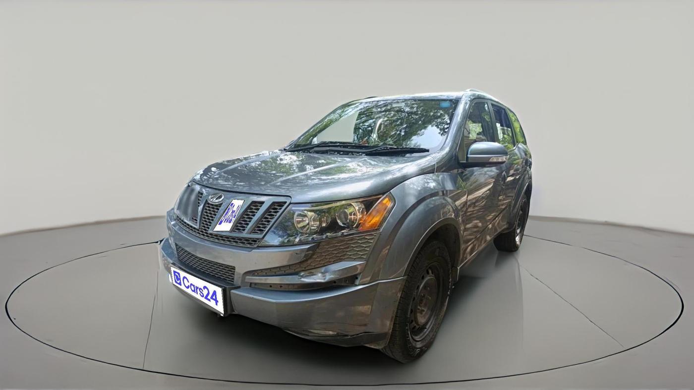 2014 Mahindra XUV500 W6, Diesel, Manual, 67,975 km, exterior