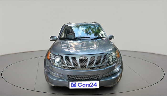 2014 Mahindra XUV500 W6, Diesel, Manual, 67,975 km, exterior