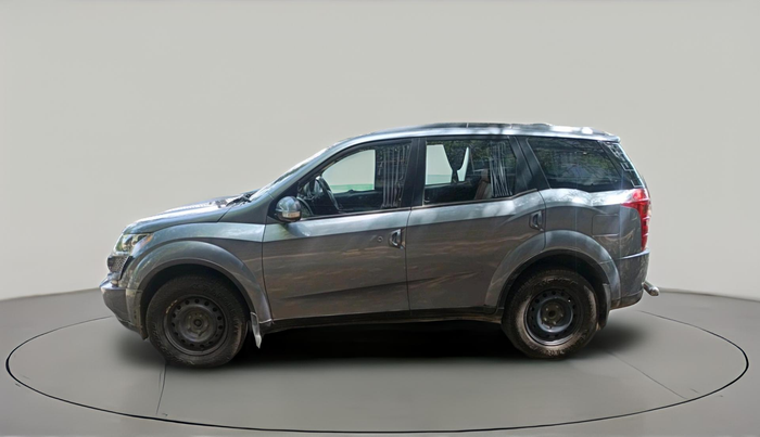 2014 Mahindra XUV500 W6, Diesel, Manual, 67,975 km, exterior