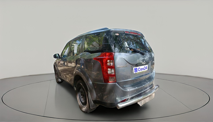 2014 Mahindra XUV500 W6, Diesel, Manual, 67,975 km, exterior