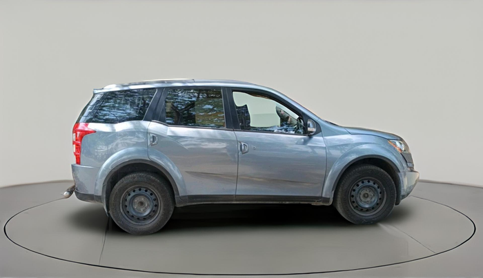2014 Mahindra XUV500 W6, Diesel, Manual, 67,975 km, exterior