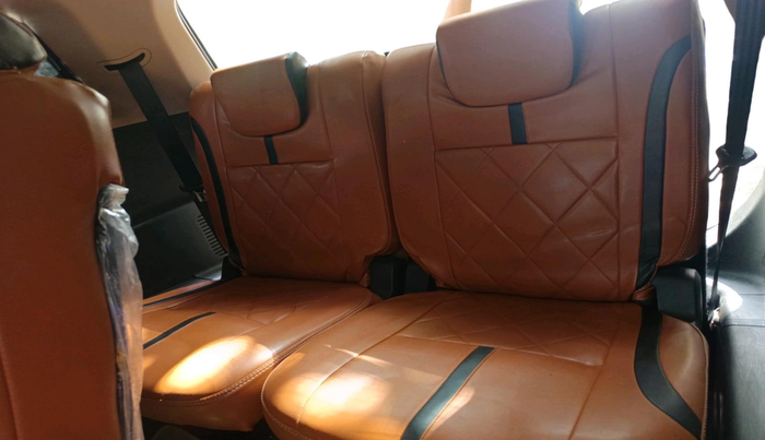 2014 Mahindra XUV500 W6, Diesel, Manual, 67,975 km, interior