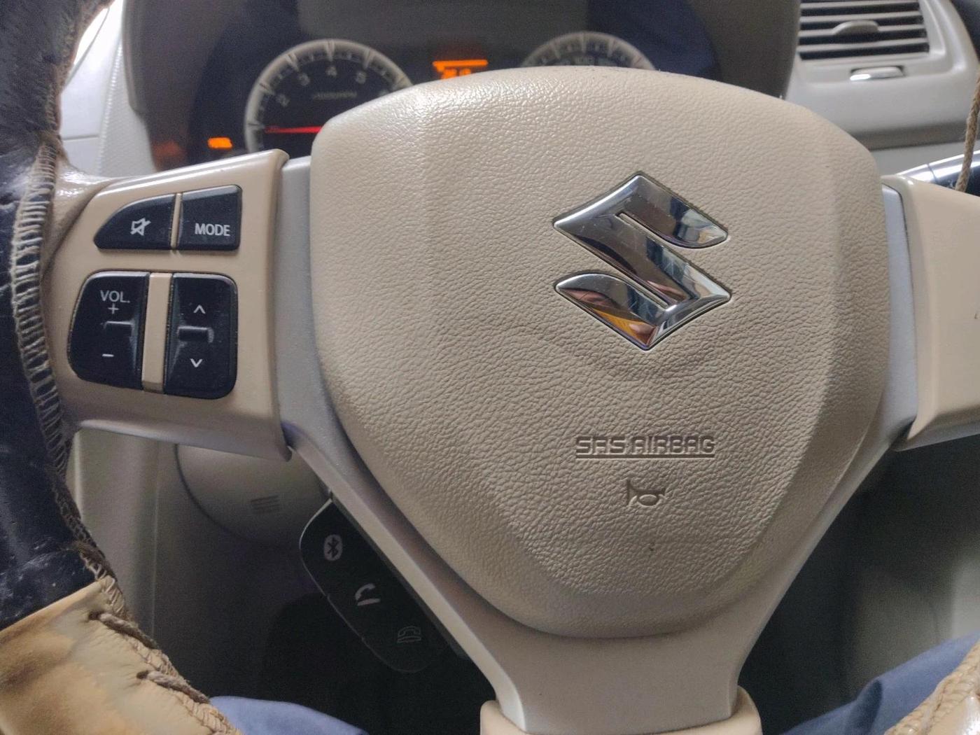 2017 Maruti Ertiga VXI CNG, CNG, Manual, 1,23,776 km, interior
