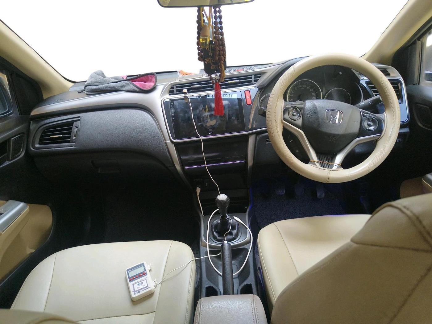 2015 Honda City 1.5L I-VTEC SV, Petrol, Manual, 1,78,573 km, interior