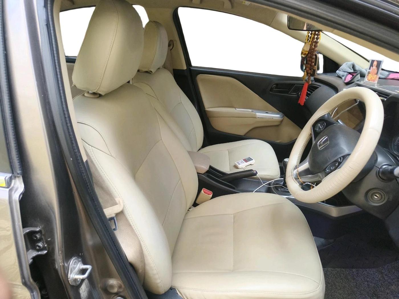 2015 Honda City 1.5L I-VTEC SV, Petrol, Manual, 1,78,573 km, interior