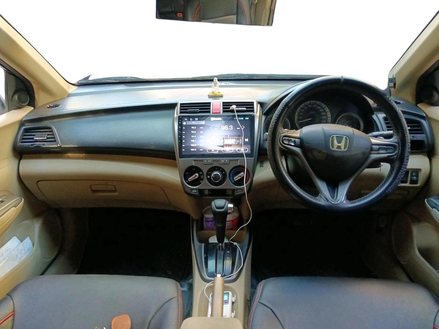 2012 Honda City 1.5L I-VTEC V AT, Petrol, Automatic, 1,39,052 km, interior