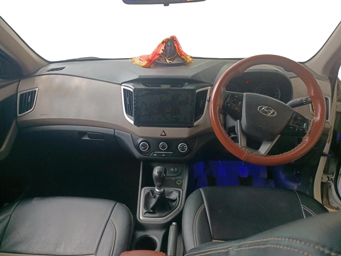 2017 Hyundai Creta E PLUS 1.6 PETROL, CNG, Manual, 87,927 km, interior