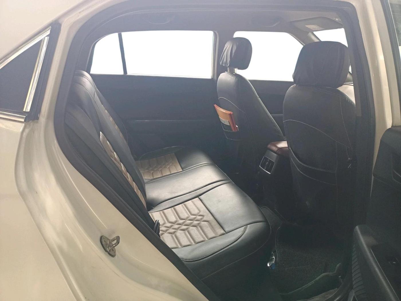2017 Hyundai Creta E PLUS 1.6 PETROL, CNG, Manual, 87,927 km, interior