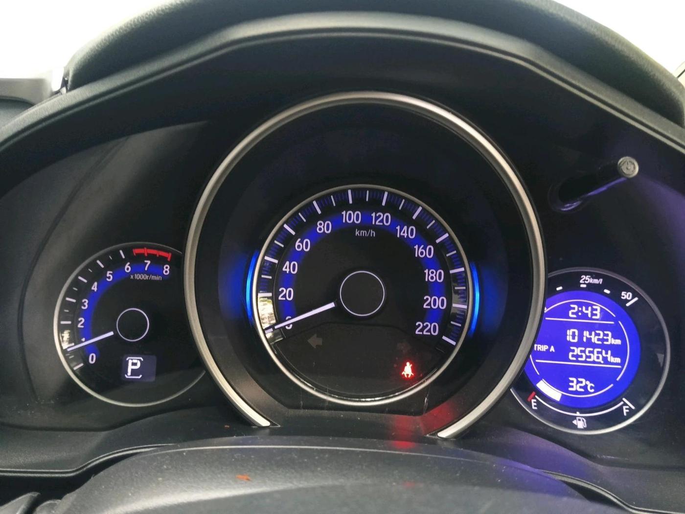 2017 Honda Jazz 1.2L I-VTEC V AT, Petrol, Automatic, 1,01,423 km, interior