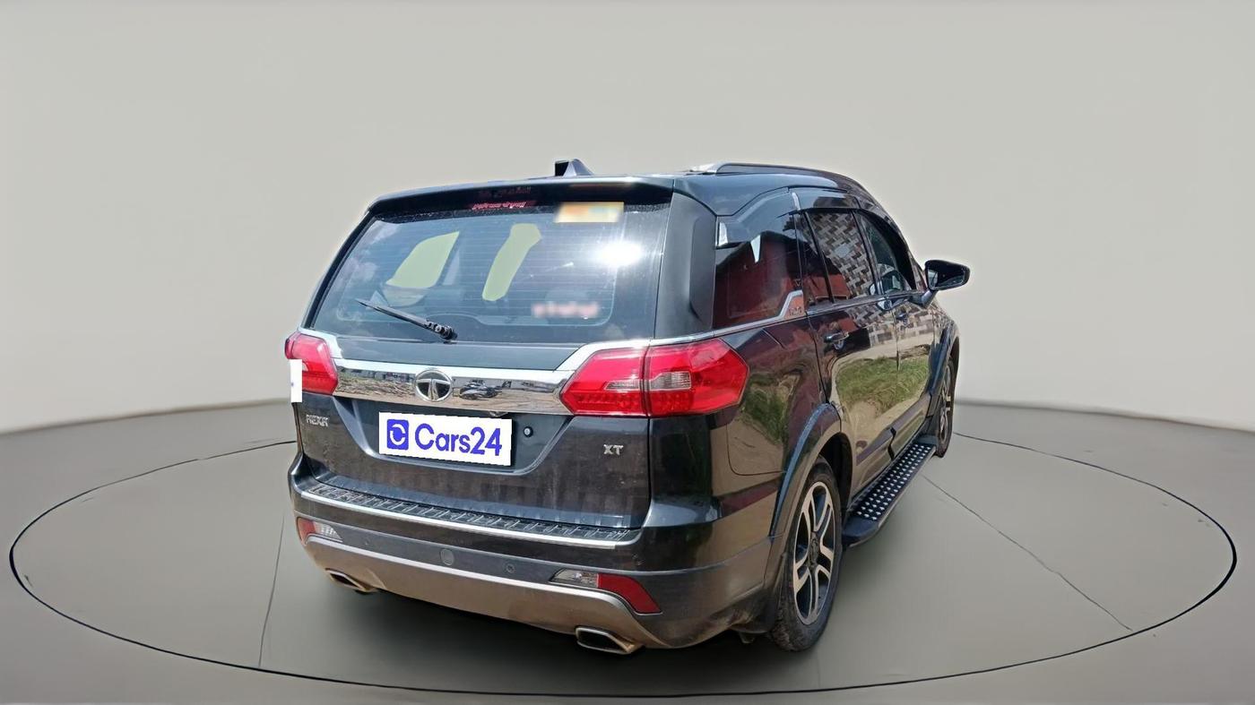 2017 Tata Hexa XT 4X2 7 STR, Diesel, Manual, 58,147 km, exterior