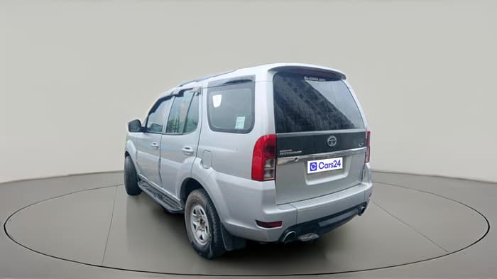 2014 Tata Safari Storme 2.2 LX 4X2, Diesel, Manual, 97,265 km, exterior