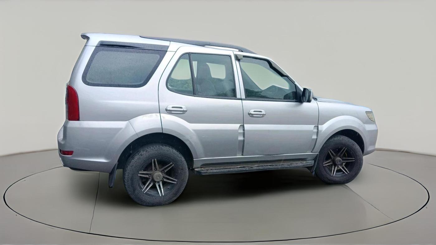 2014 Tata Safari Storme 2.2 LX 4X2, Diesel, Manual, 97,265 km, exterior