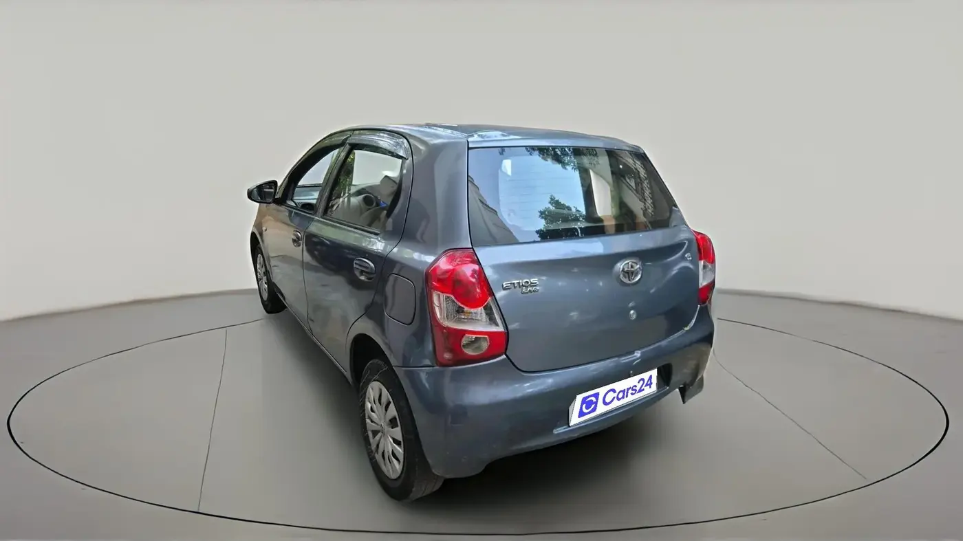 2016 Toyota Etios Liva G, Petrol, Manual, 69,981 km, exterior