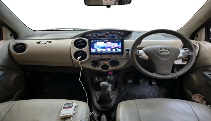 2016 Toyota Etios Liva G, Petrol, Manual, 69,981 km, interior